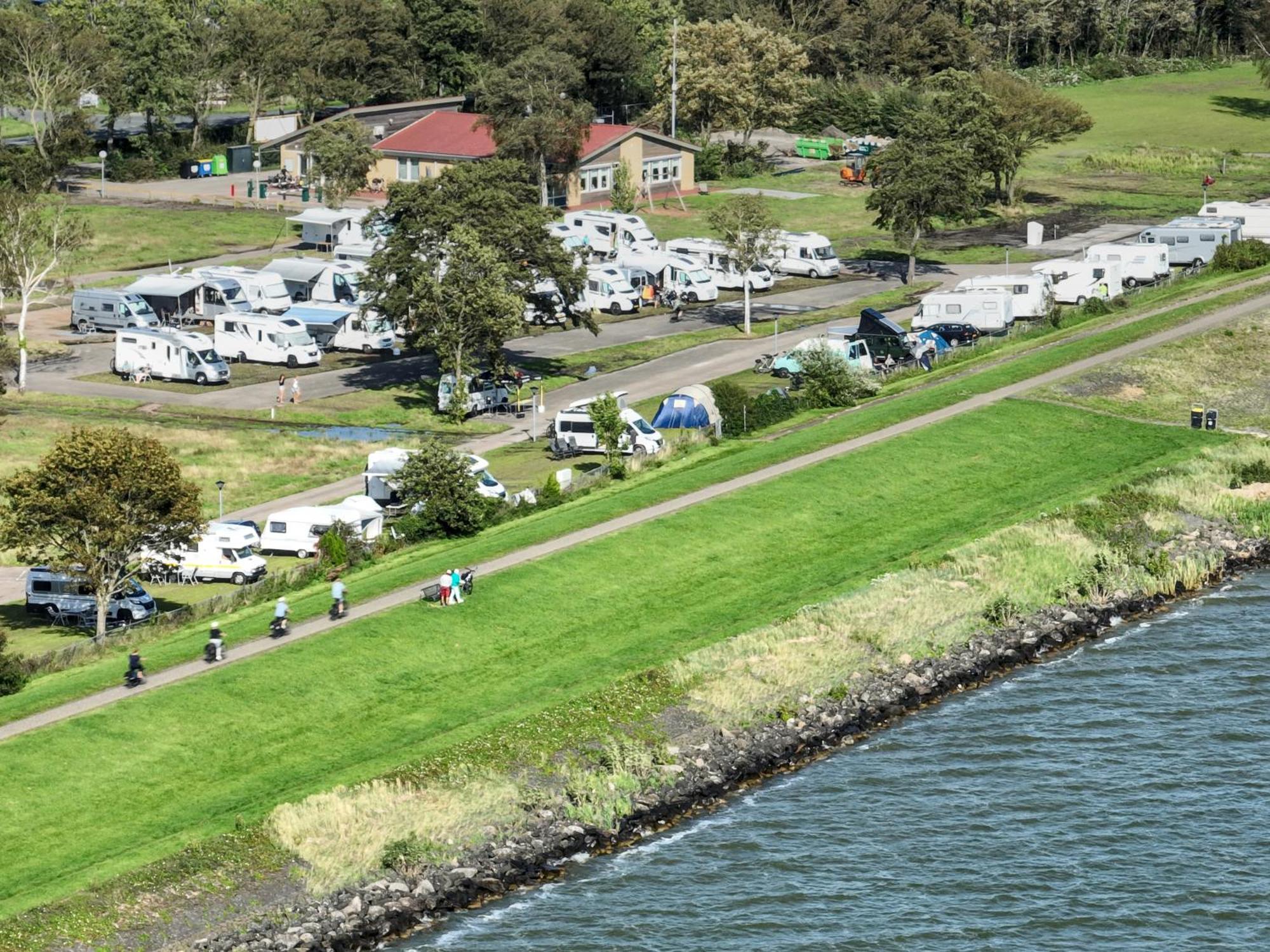 Vakantiepark 莱米尔 外观 照片